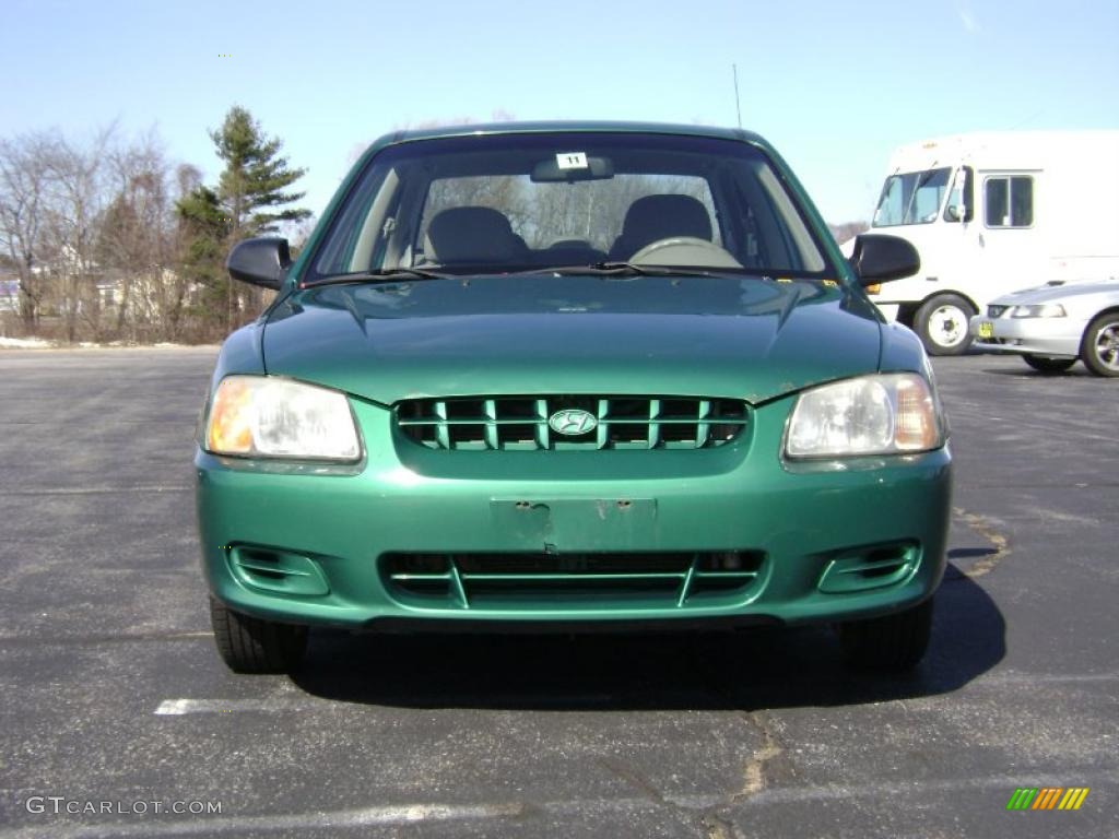 2000 Accent GL Sedan - Jade Green / Beige photo #2