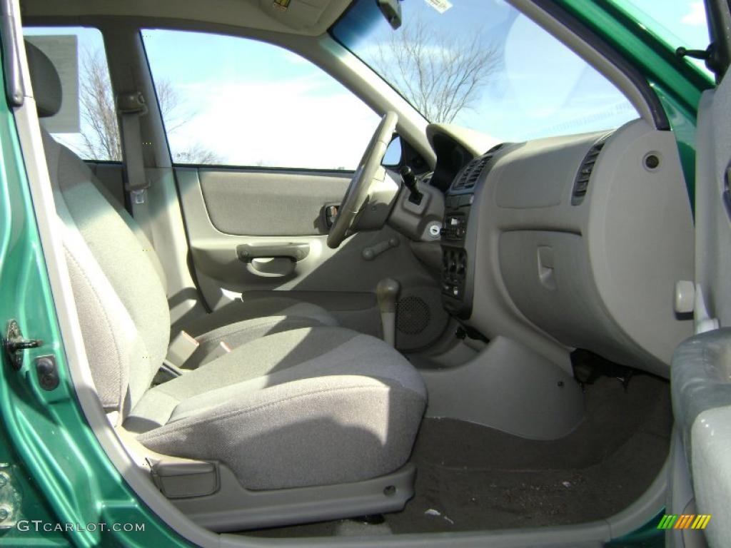 2000 Accent GL Sedan - Jade Green / Beige photo #11