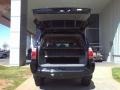 Black - 4Runner SR5 Photo No. 16