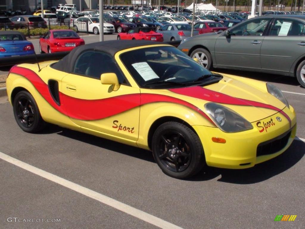 2002 MR2 Spyder Roadster - Solar Yellow / Black photo #2