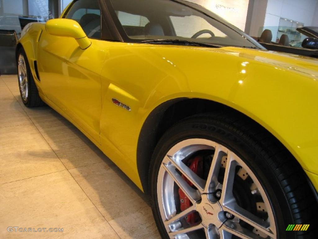 2007 Corvette Z06 - Velocity Yellow / Ebony photo #6