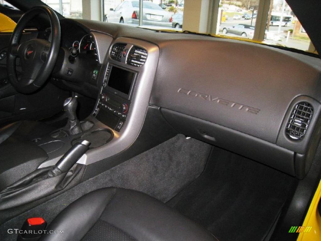 2007 Corvette Z06 - Velocity Yellow / Ebony photo #18