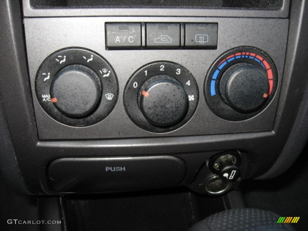 2006 Elantra GLS Hatchback - Ebony Black / Gray photo #18