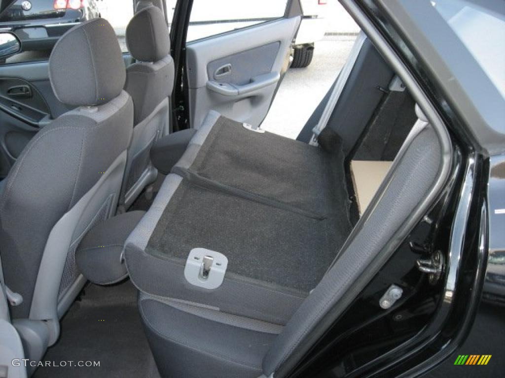 2006 Elantra GLS Hatchback - Ebony Black / Gray photo #32