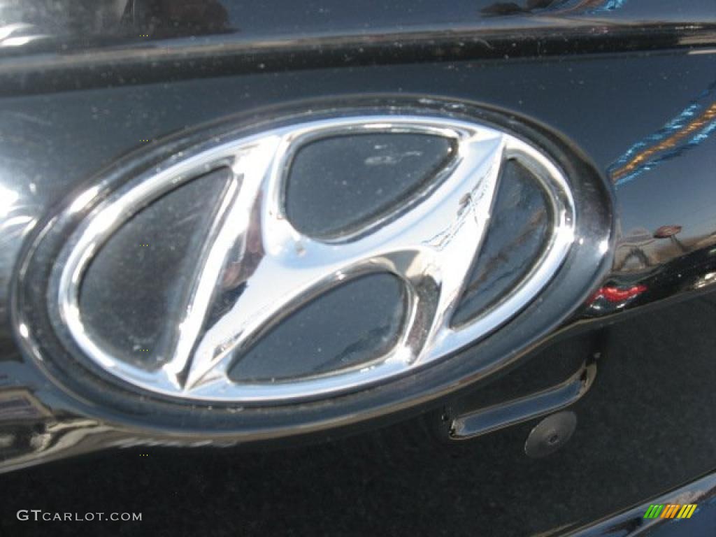2006 Elantra GLS Hatchback - Ebony Black / Gray photo #40