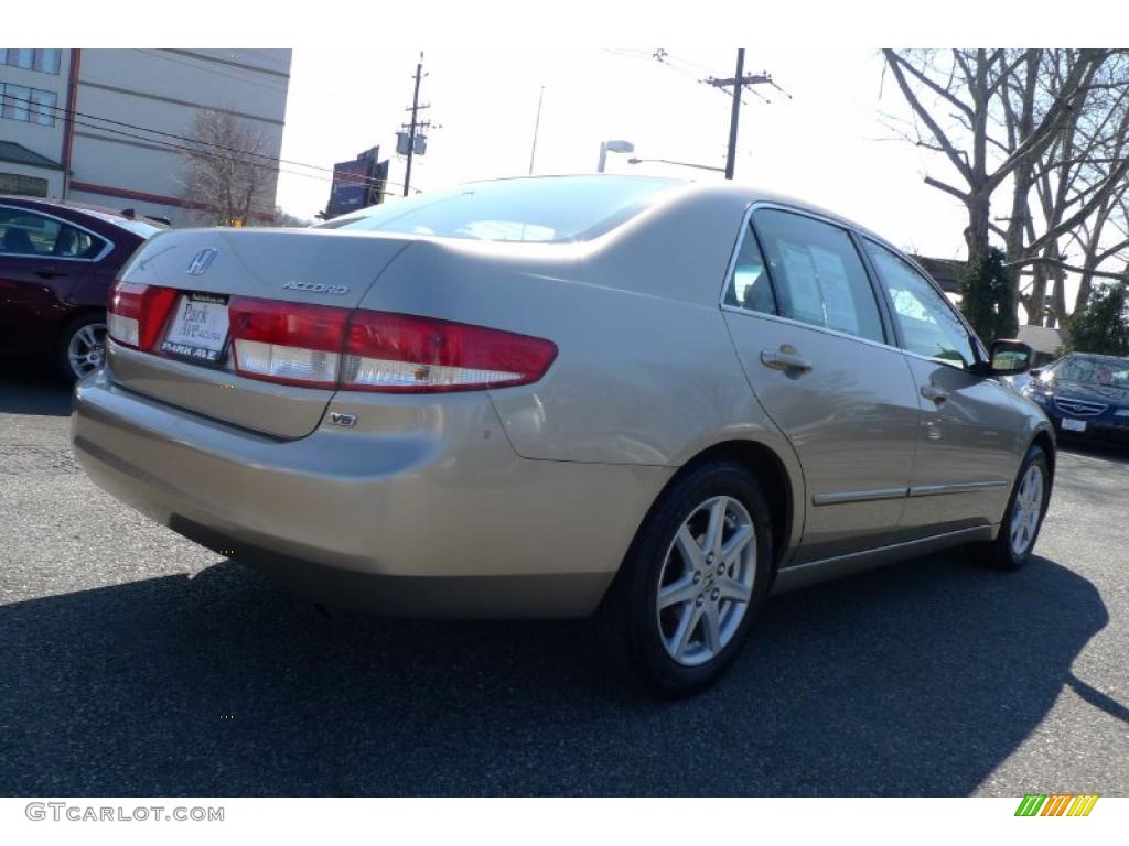 2003 Accord EX V6 Sedan - Desert Mist Metallic / Ivory photo #16