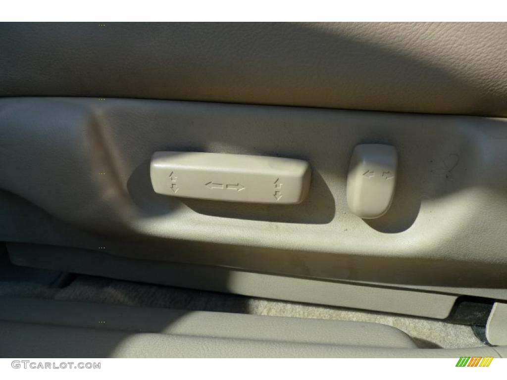 2003 Accord EX V6 Sedan - Desert Mist Metallic / Ivory photo #28