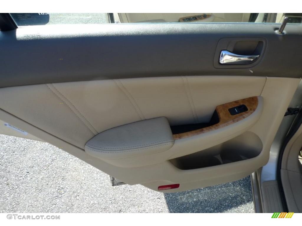 2003 Accord EX V6 Sedan - Desert Mist Metallic / Ivory photo #29