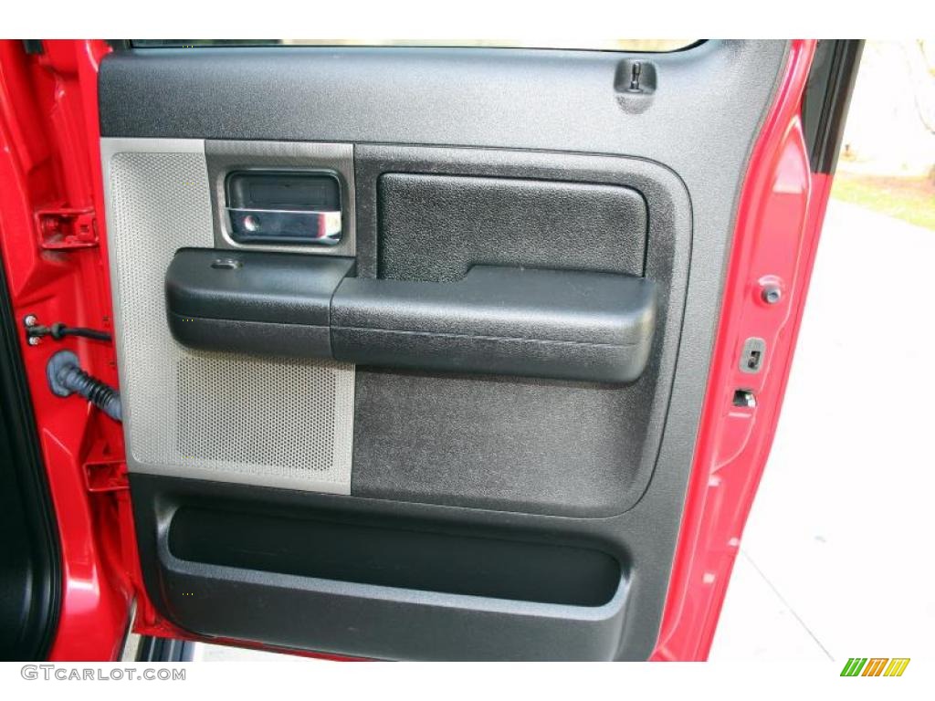 2004 F150 FX4 SuperCrew 4x4 - Bright Red / Black/Medium Flint photo #32