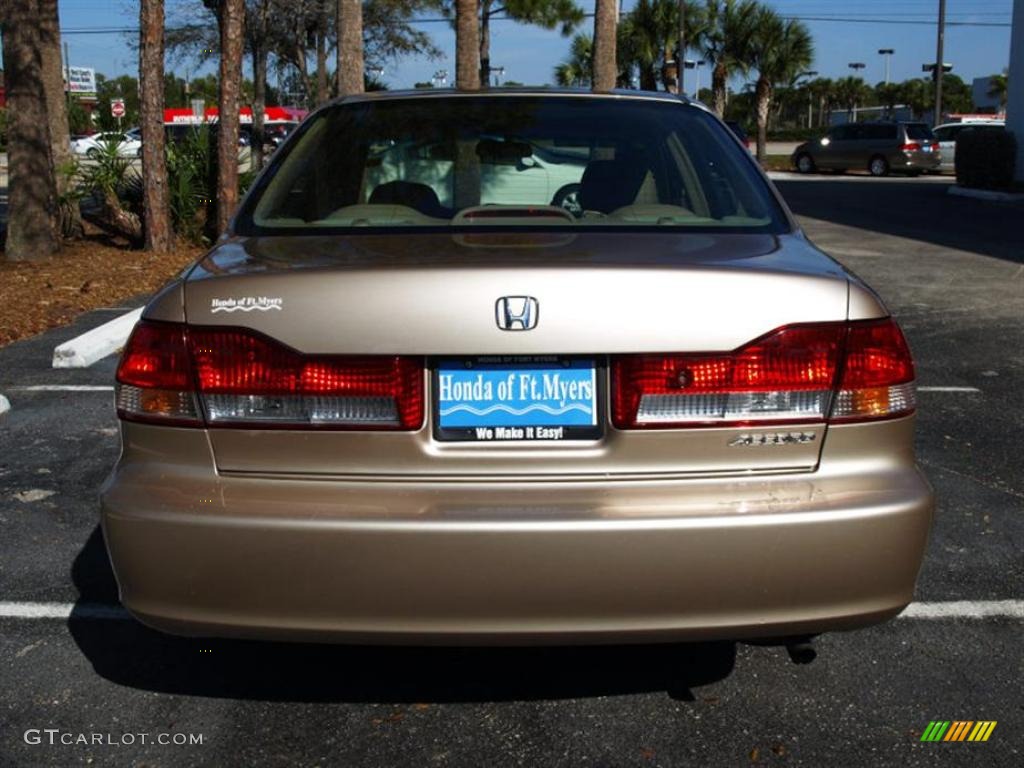 2001 Accord EX Sedan - Naples Gold Metallic / Ivory photo #4