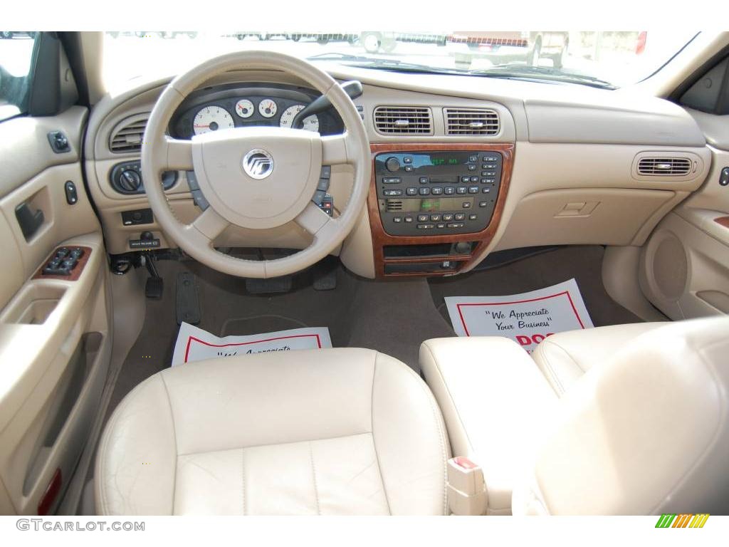 2004 Sable LS Premium Sedan - Arizona Beige Metallic / Medium Parchment photo #7