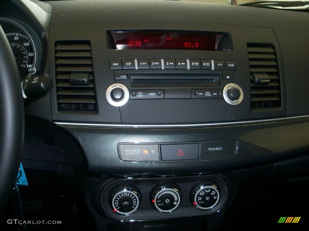 2010 Lancer GTS - Wicked White Metallic / Black photo #3