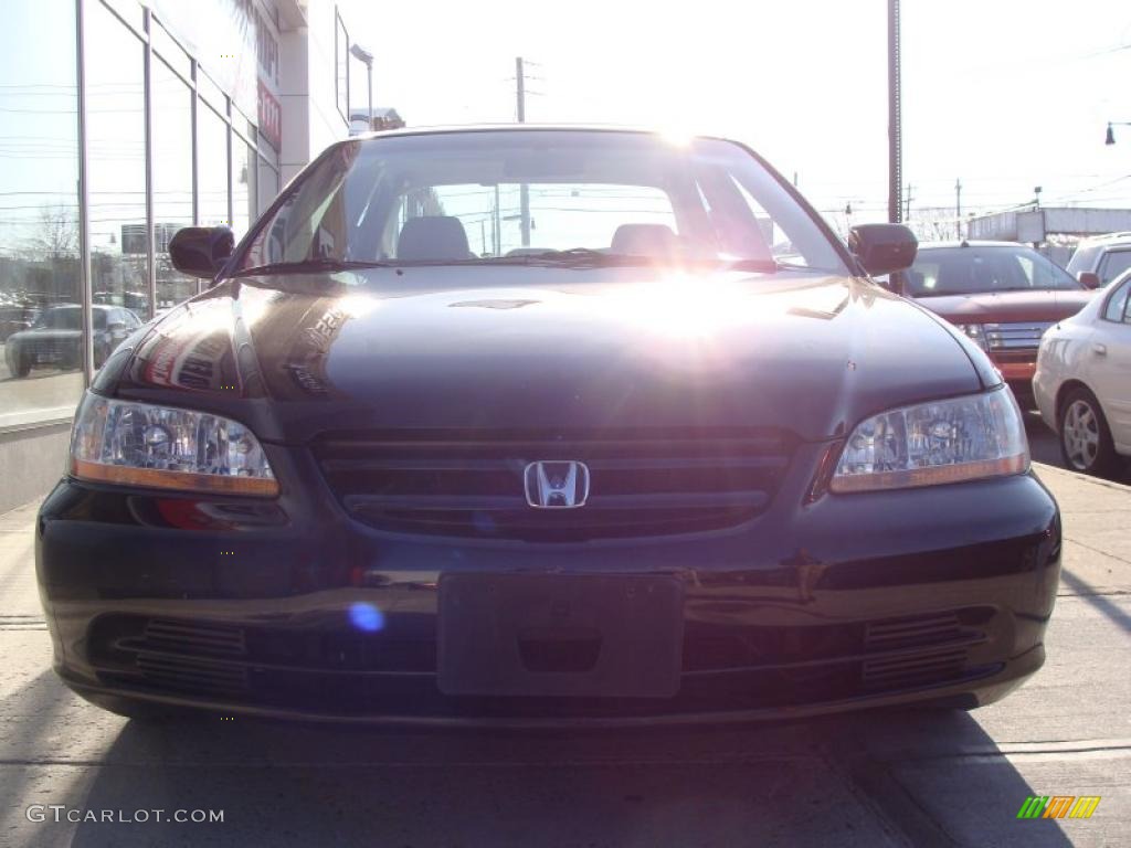 2002 Accord SE Sedan - Nighthawk Black Pearl / Quartz Gray photo #2