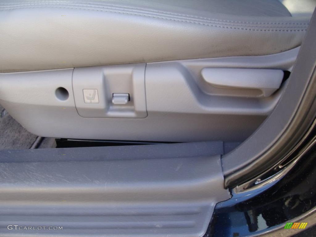2002 Accord SE Sedan - Nighthawk Black Pearl / Quartz Gray photo #12