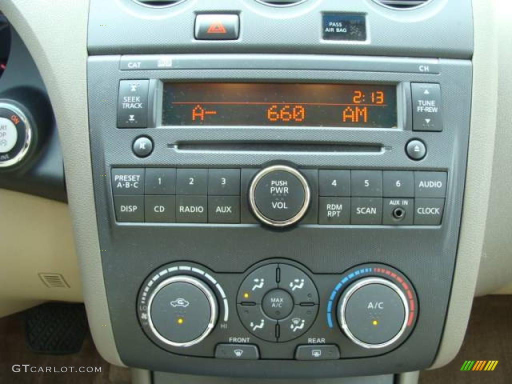 2007 Altima 2.5 S - Pebble Beach Metallic / Blond photo #12