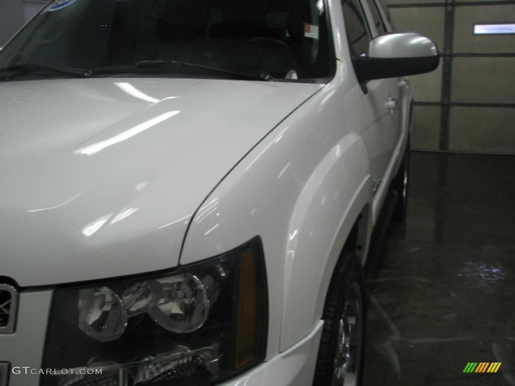 2007 Tahoe Z71 4x4 - Summit White / Ebony photo #8