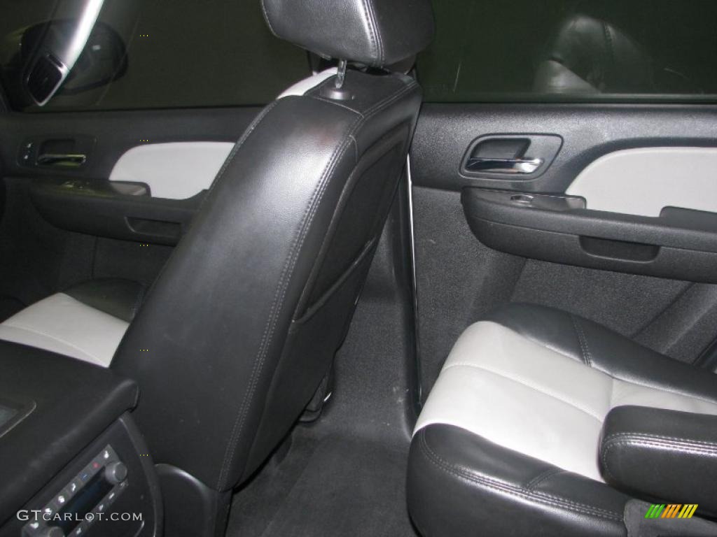 2007 Tahoe Z71 4x4 - Summit White / Ebony photo #19