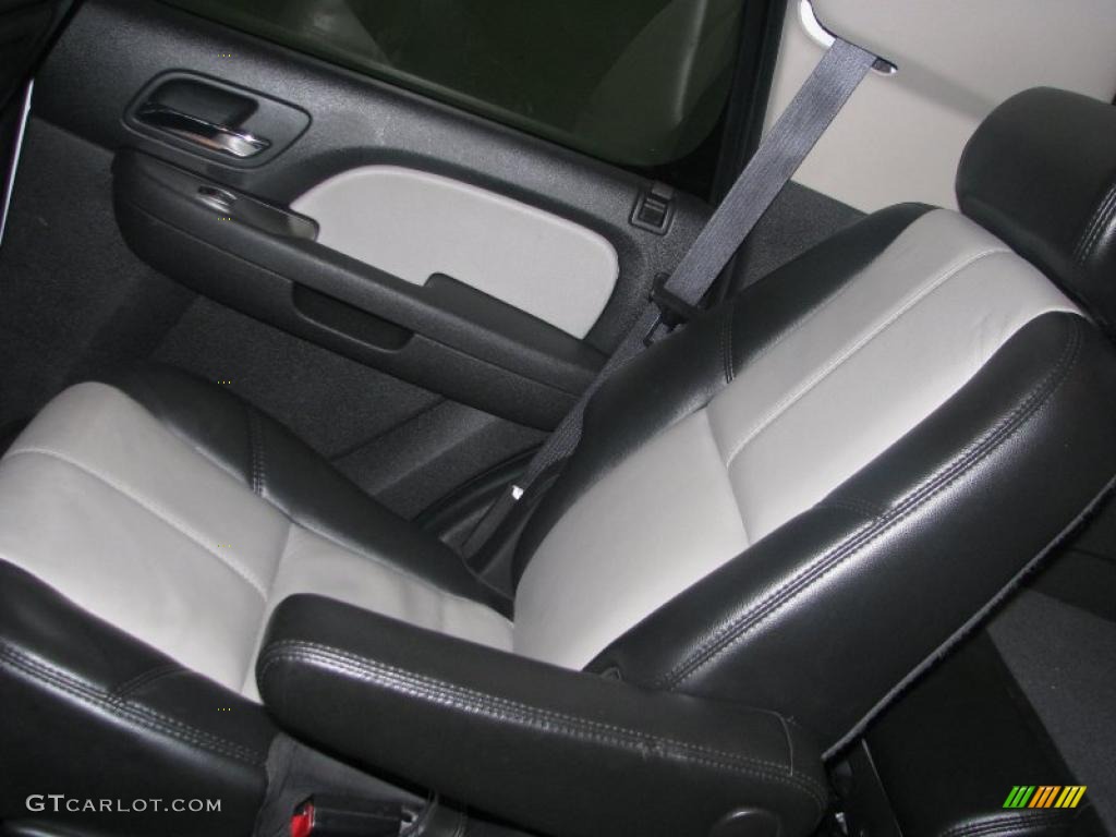 2007 Tahoe Z71 4x4 - Summit White / Ebony photo #20