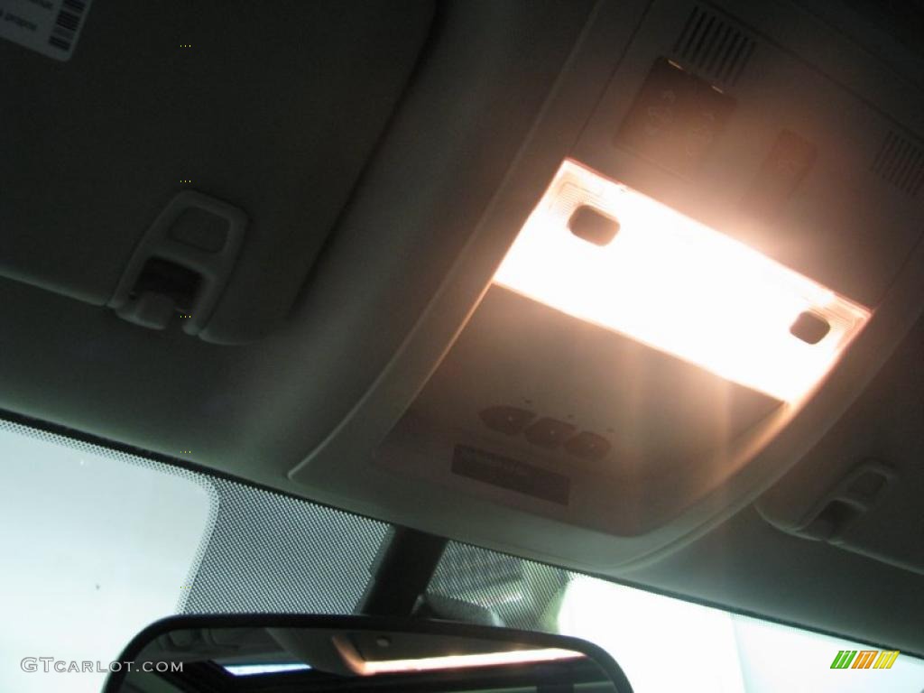 2007 Tahoe Z71 4x4 - Summit White / Ebony photo #55