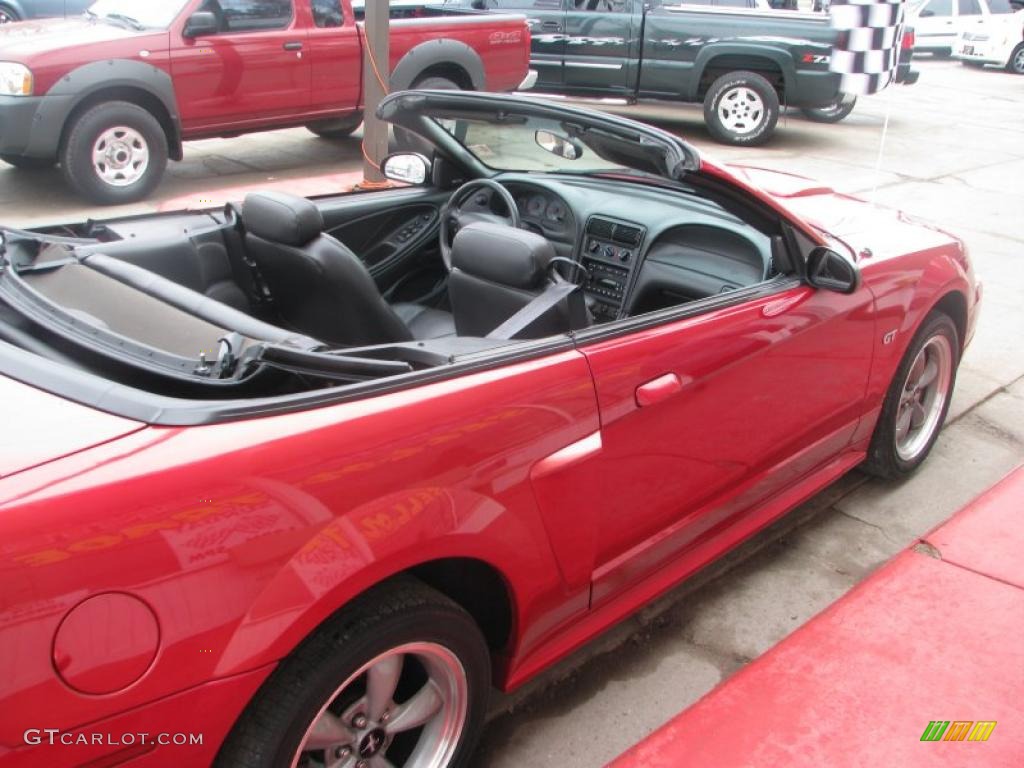 2001 Mustang GT Convertible - Laser Red Metallic / Dark Charcoal photo #55