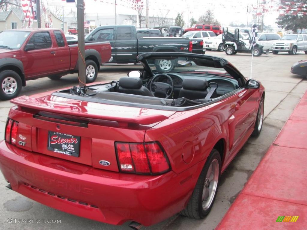 2001 Mustang GT Convertible - Laser Red Metallic / Dark Charcoal photo #56