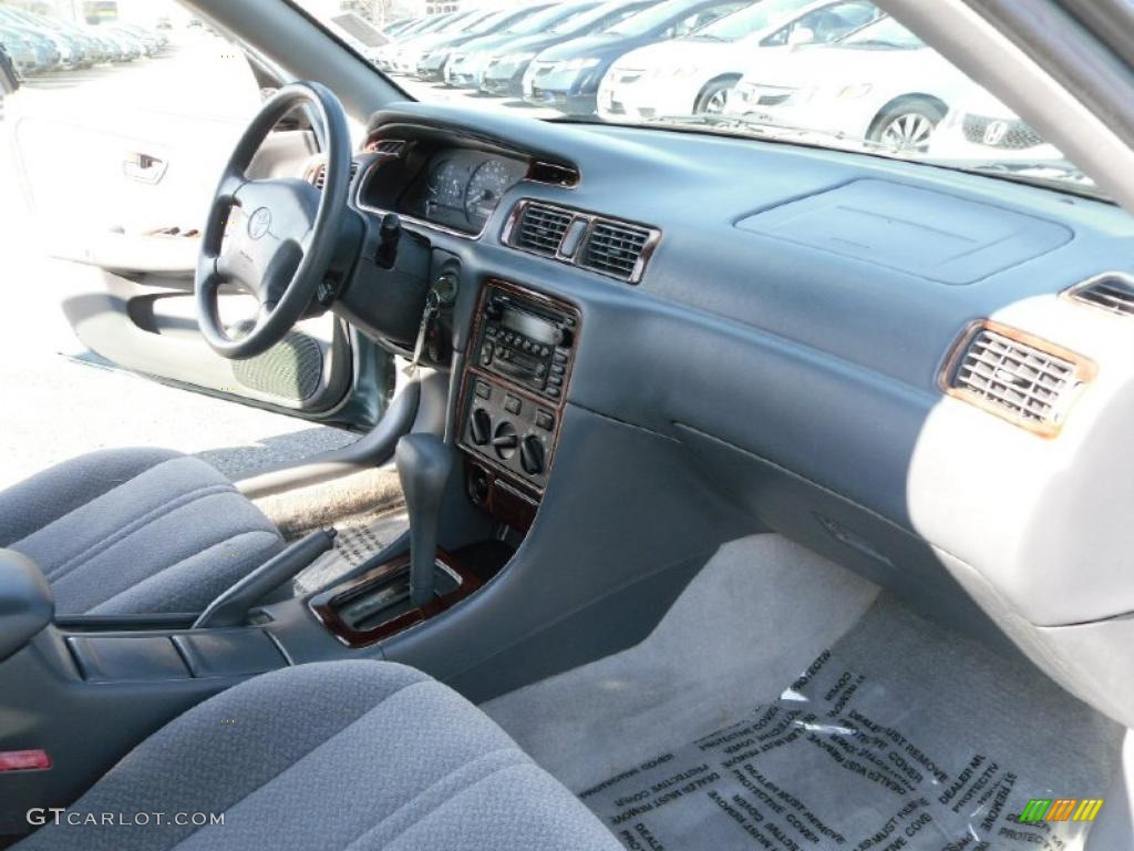 2000 Camry LE - Sailfin Blue Metallic / Gray photo #18