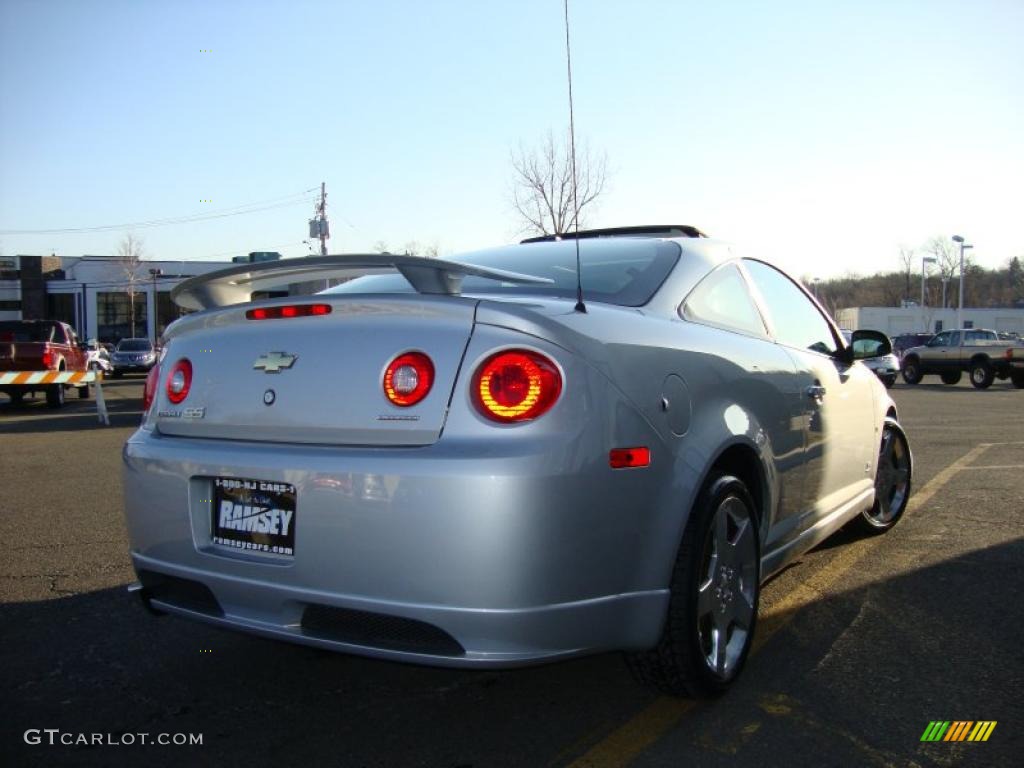 2007 Cobalt SS Supercharged Coupe - Ultra Silver Metallic / Ebony/Red photo #10