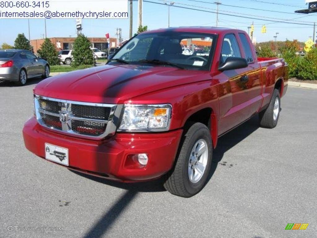 2010 Dakota ST Extended Cab - Inferno Red Crystal Pearl / Dark Slate Gray/Medium Slate Gray photo #5