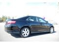 Black - Camry LE Photo No. 6