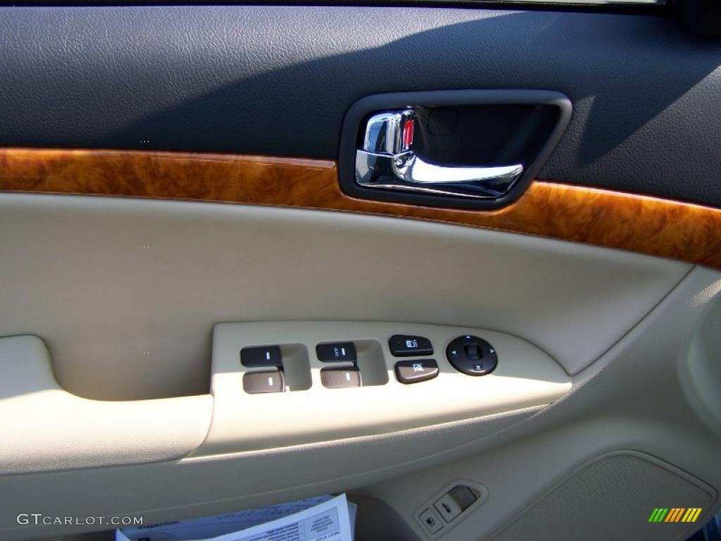 2010 Sonata Limited V6 - Medium Silver Blue / Camel photo #12