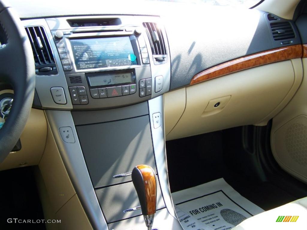 2010 Sonata Limited V6 - Medium Silver Blue / Camel photo #21
