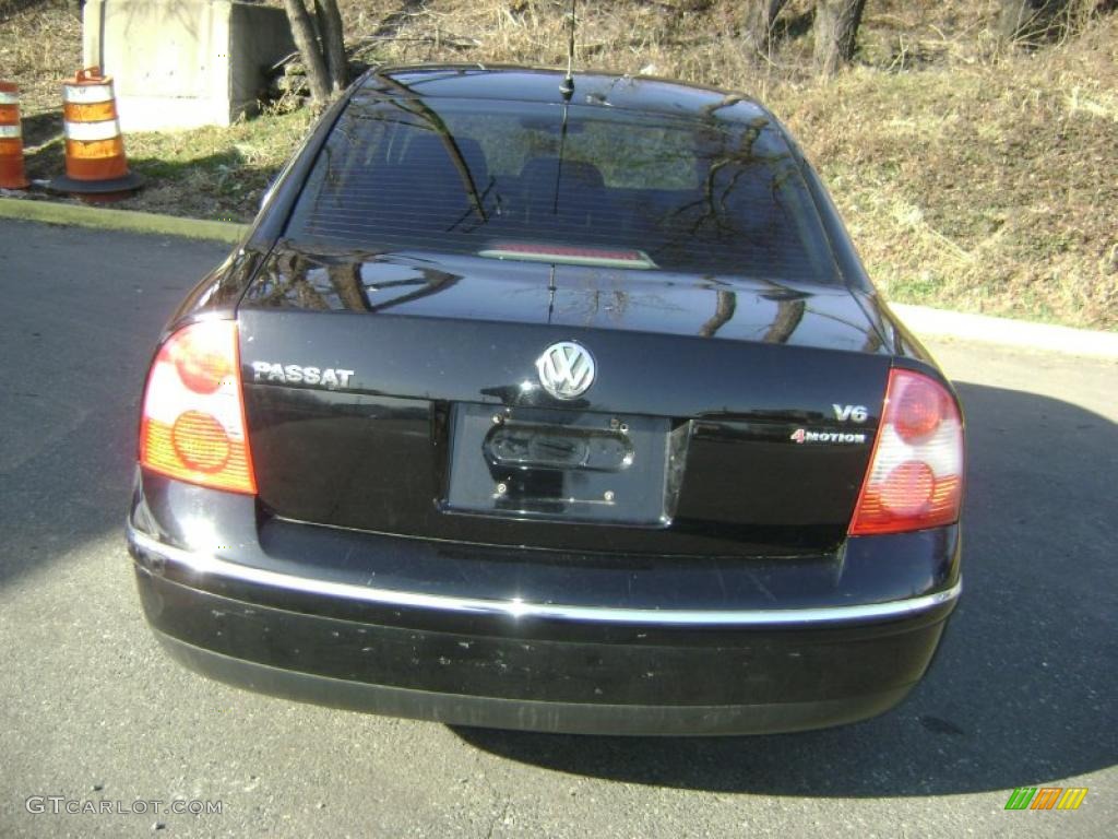 2001 Passat GLX Sedan - Black Magic Pearl / Black photo #5
