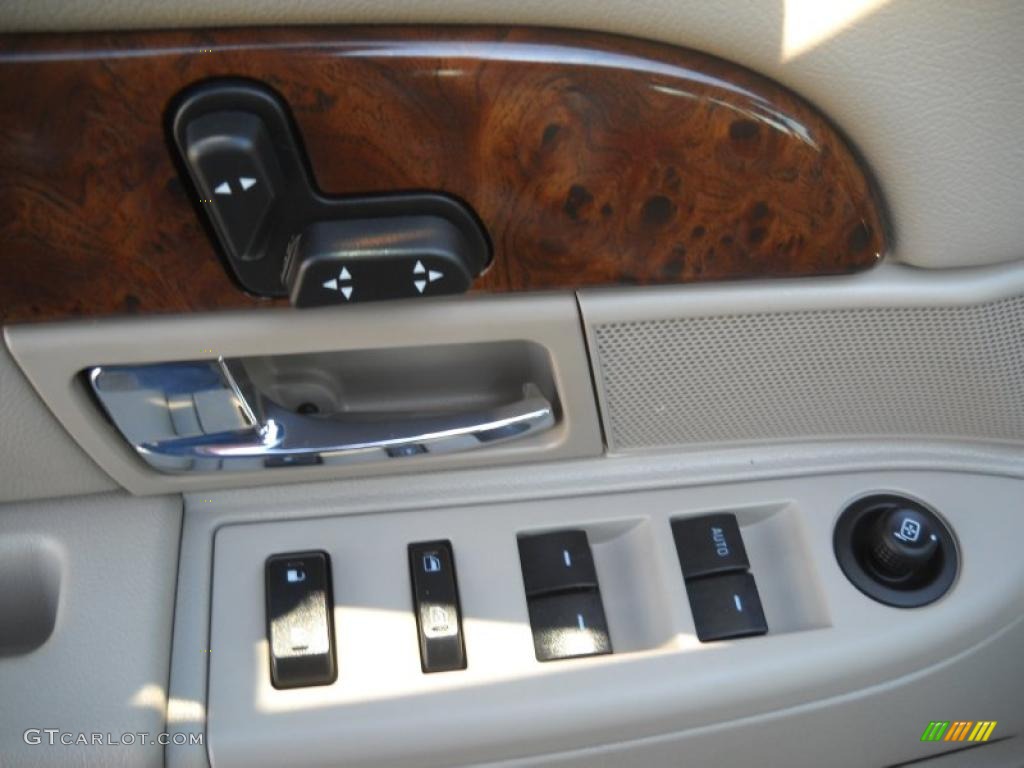 2009 Grand Marquis LS - Smokestone Metallic / Light Camel photo #21