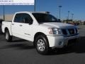 2006 White Nissan Titan SE Crew Cab 4x4  photo #3