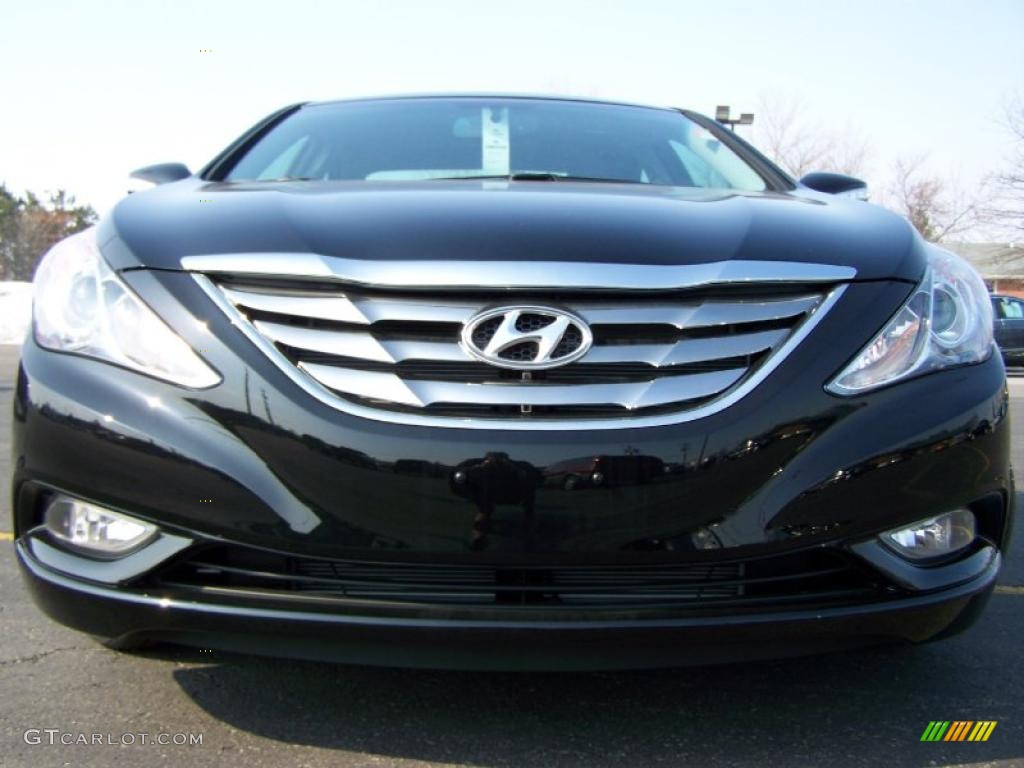 2011 Sonata Limited - Midnight Black / Black photo #3