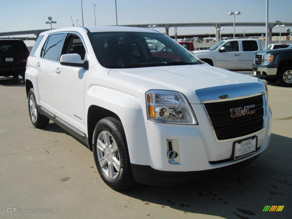 2010 Terrain SLE - Summit White / Light Titanium photo #2