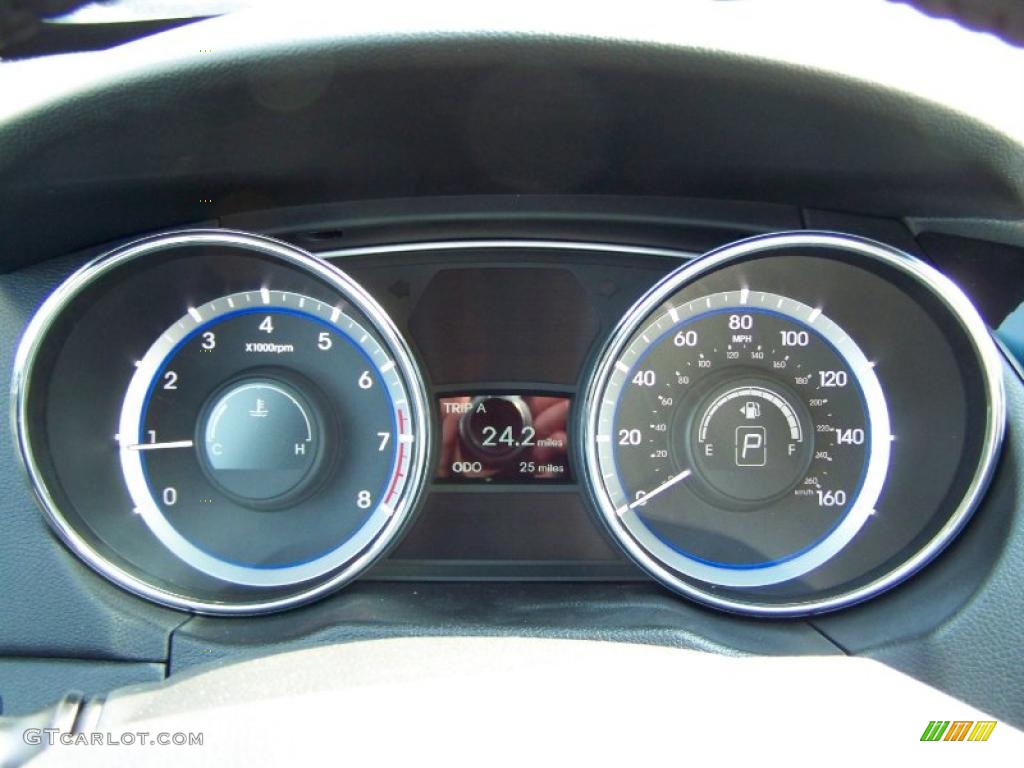 2011 Sonata Limited - Midnight Black / Black photo #19