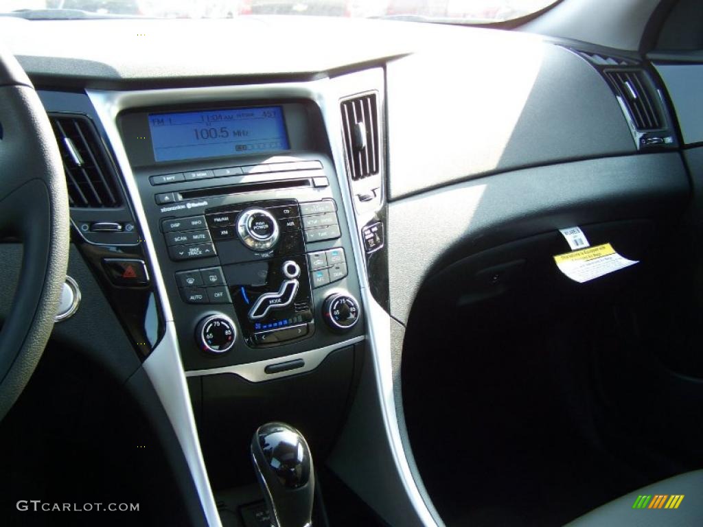 2011 Sonata Limited - Midnight Black / Black photo #21