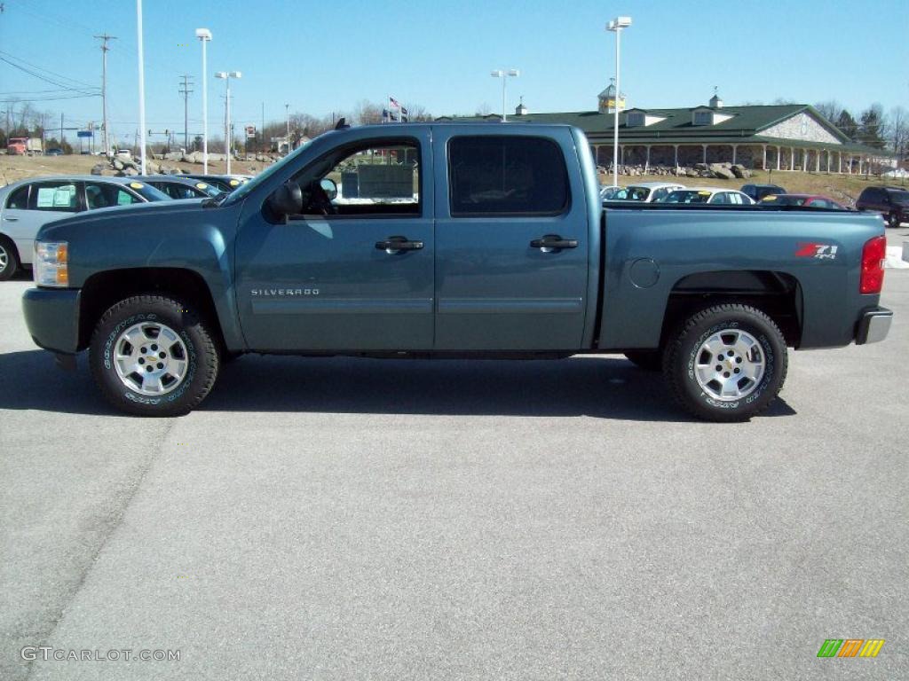 2010 Silverado 1500 LT Crew Cab 4x4 - Blue Granite Metallic / Ebony photo #6