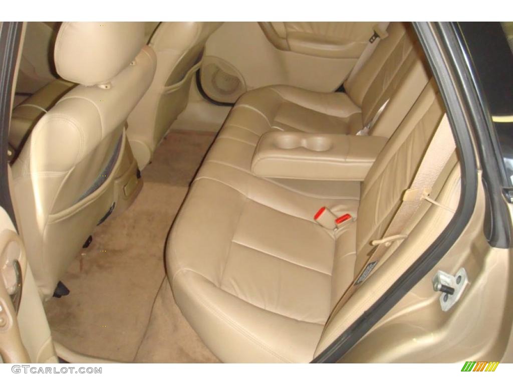 2001 L Series L200 Sedan - Medium Gold / Tan photo #11