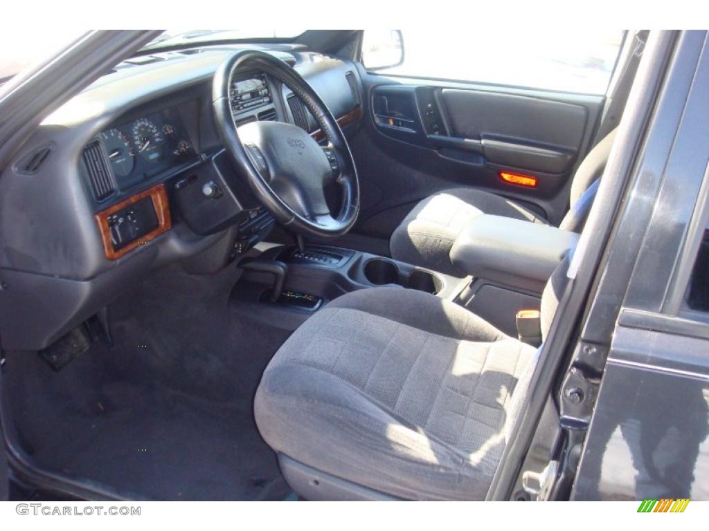 1998 Grand Cherokee Laredo 4x4 - Black / Gray photo #7