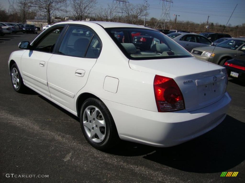 2004 Elantra GLS Sedan - Nordic White / Beige photo #9