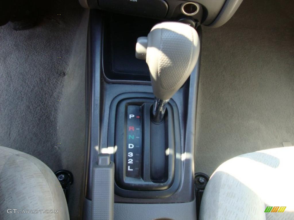 2004 Elantra GLS Sedan - Nordic White / Beige photo #36