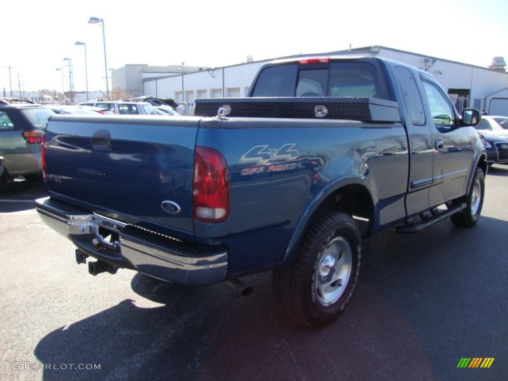 2000 F150 XLT Extended Cab 4x4 - Island Blue Metallic / Medium Graphite photo #7