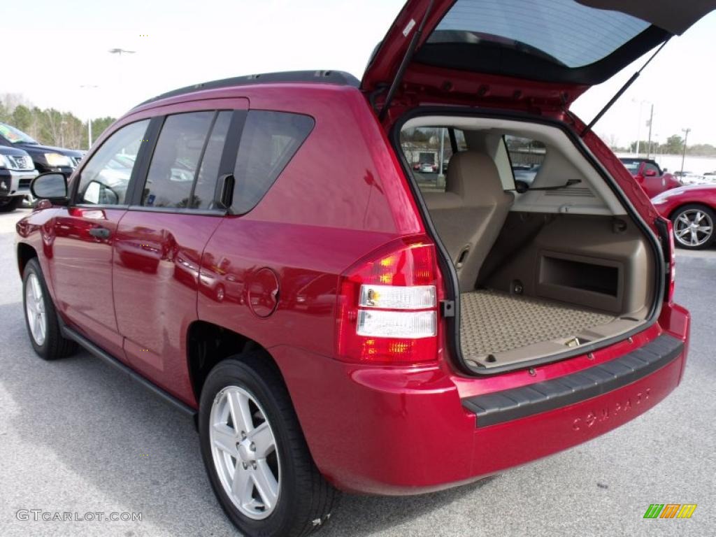 2007 Compass Sport - Inferno Red Crystal Pearlcoat / Pastel Pebble Beige photo #14