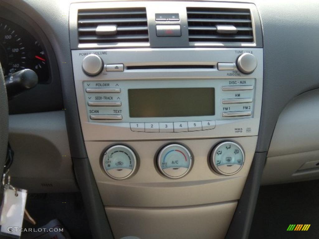 2008 Camry LE - Barcelona Red Metallic / Bisque photo #18