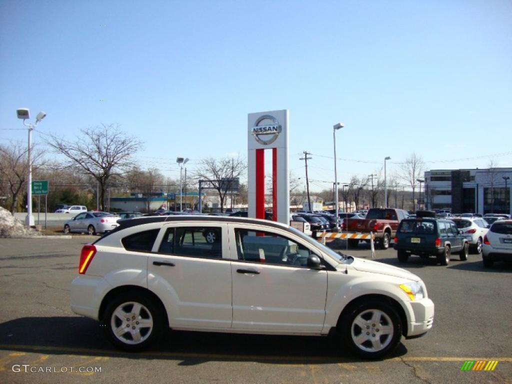 2008 Caliber SXT - Stone White / Dark Slate Gray photo #11