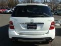 Arctic White - ML 350 4Matic Photo No. 5
