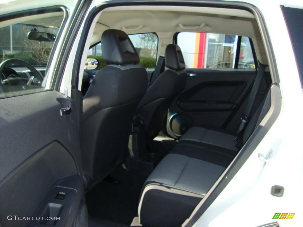 2008 Caliber SXT - Stone White / Dark Slate Gray photo #39