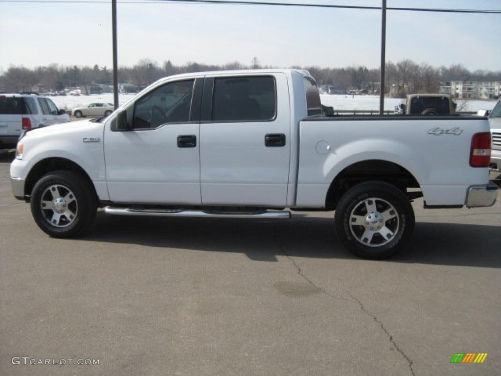 2006 F150 XLT SuperCrew 4x4 - Oxford White / Black/Medium Flint photo #8